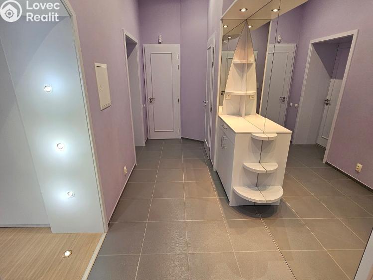 Продажа квартиры 2+1 Mariánské Lázně, Hlavní třída 122/44 č. 9