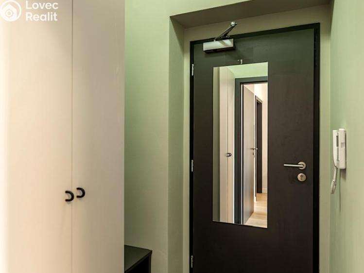 Prodej bytu 1+KK Praha, Ondříčkova 609/27 č. 12