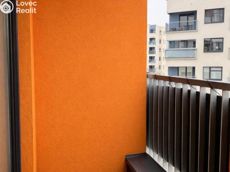 Pronájem bytu 4+KK Praha, Ke kříži č. 10