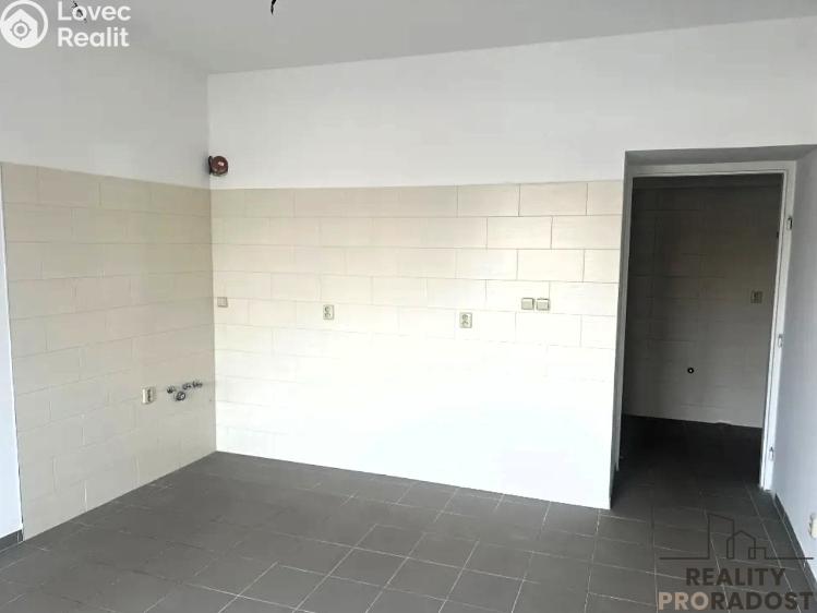 Оренда торгового приміщення Praha, Vršovická č. 4