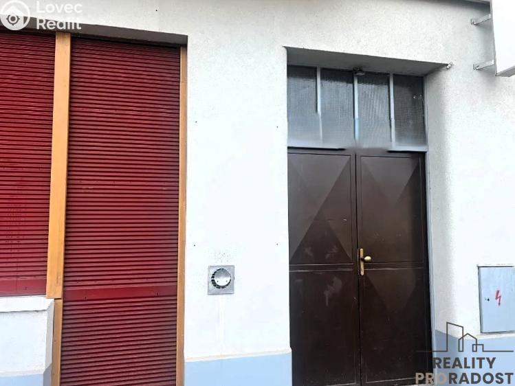 Оренда торгового приміщення Praha, Vršovická č. 7