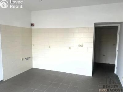 Pronájem obchodního prostoru Praha, Vršovická č. 4