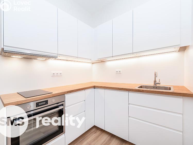 Pronájem bytu 2+KK Praha, Tomáškova 870/2 č. 4