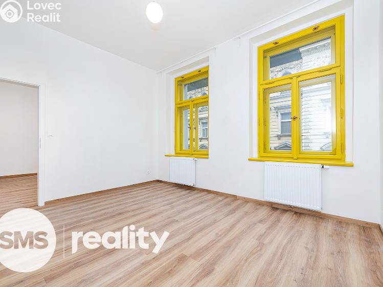 Pronájem bytu 2+KK Praha, Tomáškova 870/2 č. 7