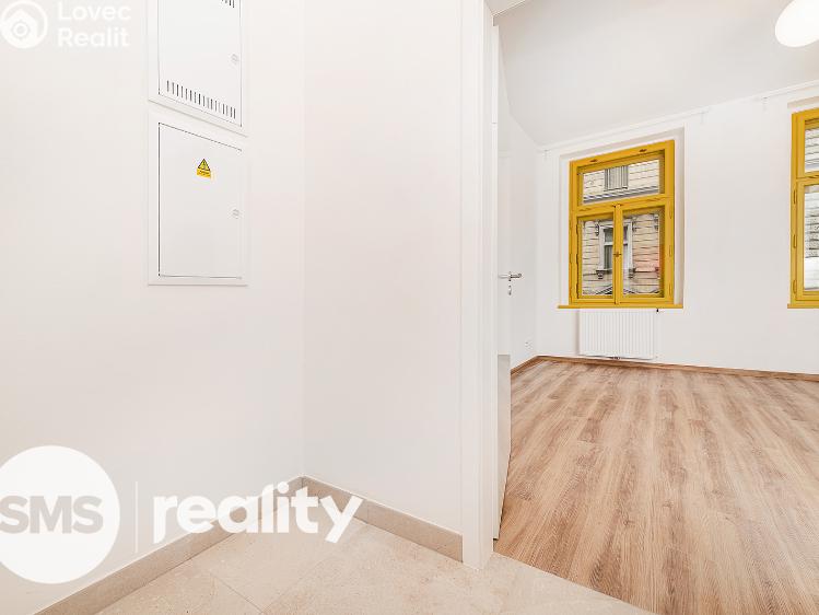 Pronájem bytu 2+KK Praha, Tomáškova 870/2 č. 11