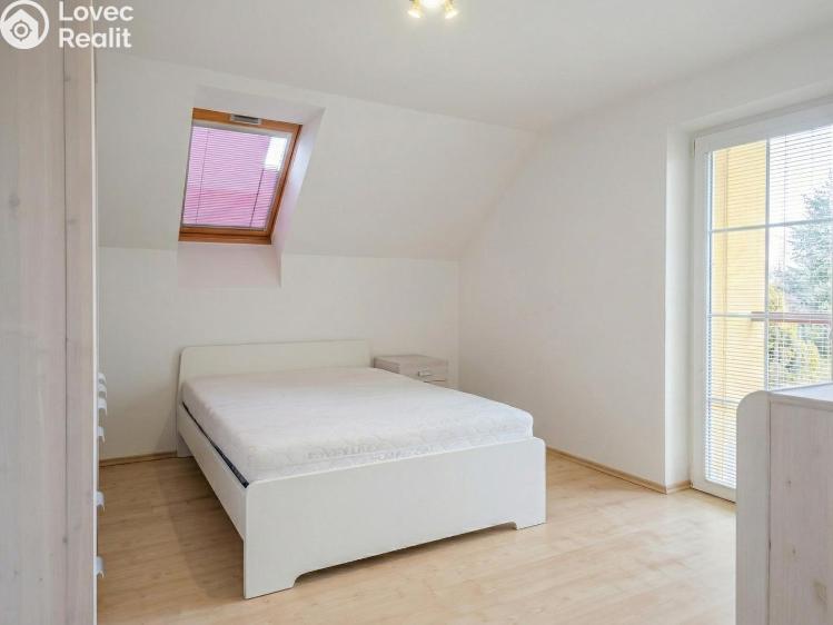 Аренда семейного дома Louny, Platanová 2813 č. 17