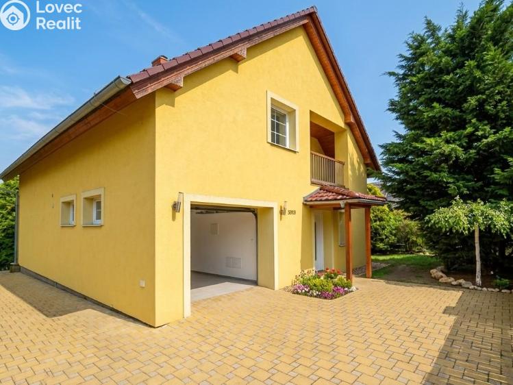 Аренда семейного дома Louny, Platanová 2813 č. 20