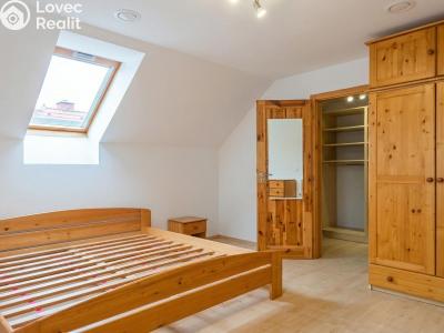 Аренда семейного дома Louny, Platanová 2813 č. 5