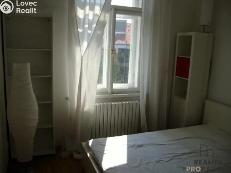 Pronájem bytu 2+1 Praha, Mexická č. 9