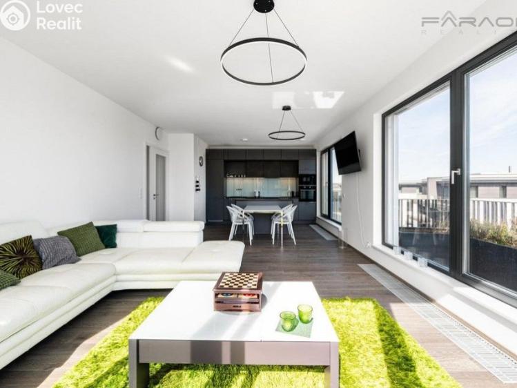 Аренда квартиры 4+KK Praha, Lerausova č. 2