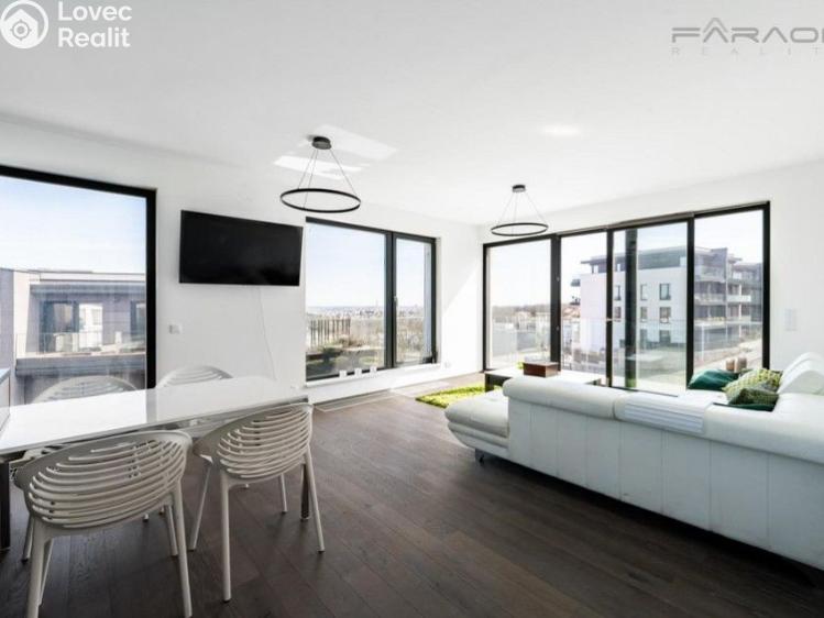 Аренда квартиры 4+KK Praha, Lerausova č. 5