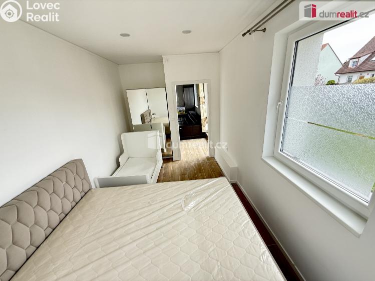 Pronájem bytu 3+KK Velké Přílepy, Dvořákova č. 10