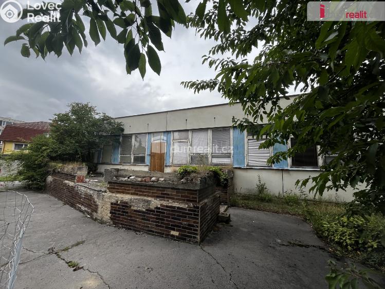 Pronájem obchodního prostoru Újezdeček, Řetenická č. 3