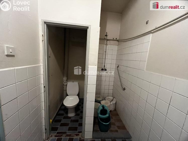 Pronájem obchodního prostoru Újezdeček, Řetenická č. 14