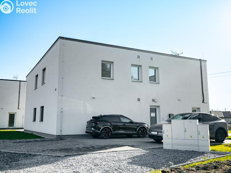 Prodej činžovního domu Frýdek-Místek, Panské Nové Dvory 3862 č. 11