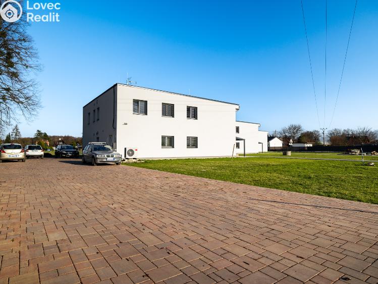 Prodej činžovního domu Frýdek-Místek, Panské Nové Dvory 3862 č. 14