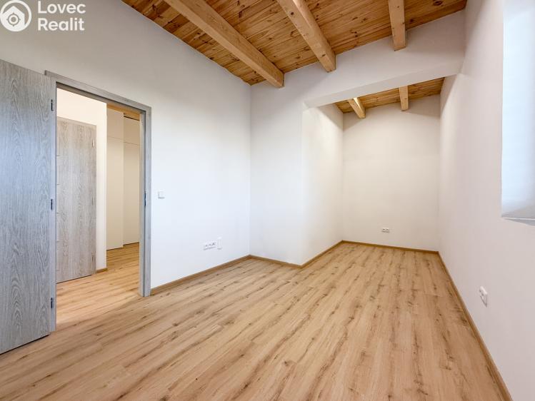 Prodej činžovního domu Frýdek-Místek, Panské Nové Dvory 3862 č. 21