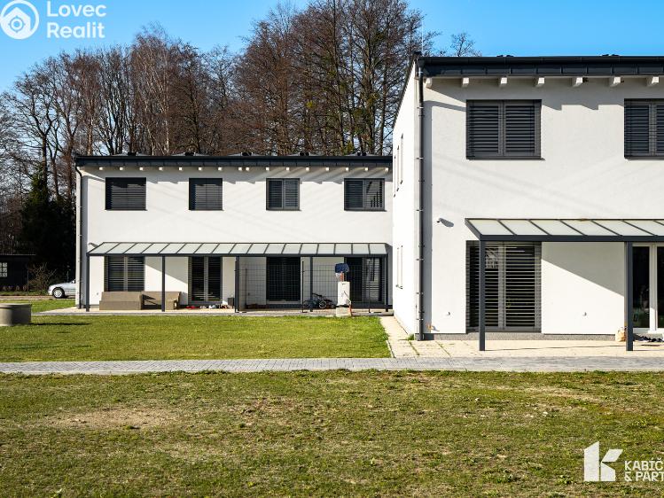 Prodej činžovního domu Frýdek-Místek, Panské Nové Dvory 3862 č. 8