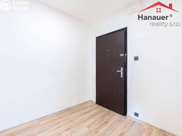 Pronájem bytu 2+KK Chlumec, Alejní č. 12