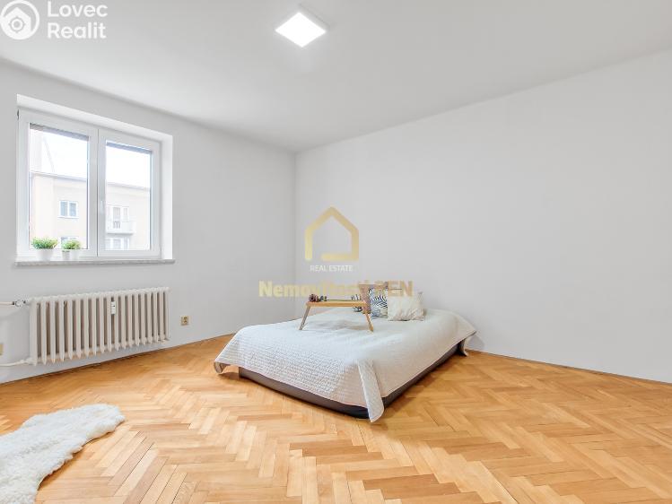 Продажа квартиры 1+1 Ostrava, Alšovo náměstí č. 4