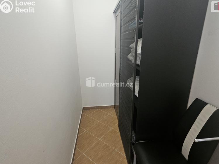 Prodej bytu 2+KK Praha-Řeporyje, Radouňova č. 13