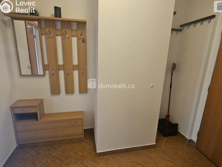 Prodej bytu 2+KK Praha-Řeporyje, Radouňova č. 17