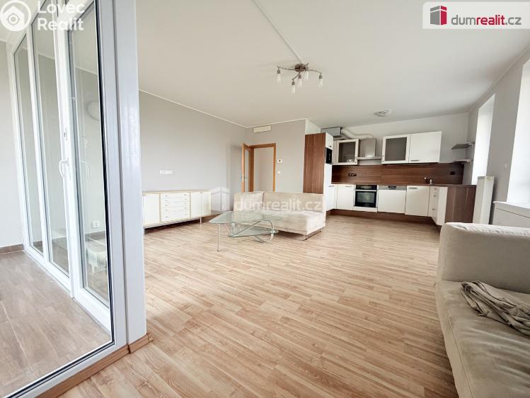 Sale apartment 2+KK Praha 5, Štěpařská č. 5