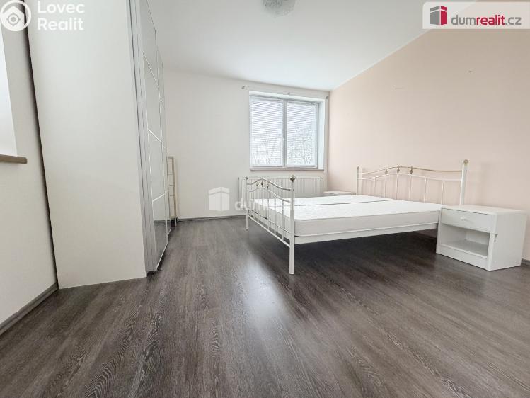 Sale apartment 2+KK Praha 5, Štěpařská č. 8