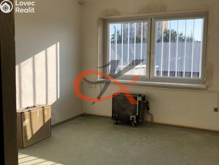 Rent office space Valašské Meziříčí, Zašovská č. 6