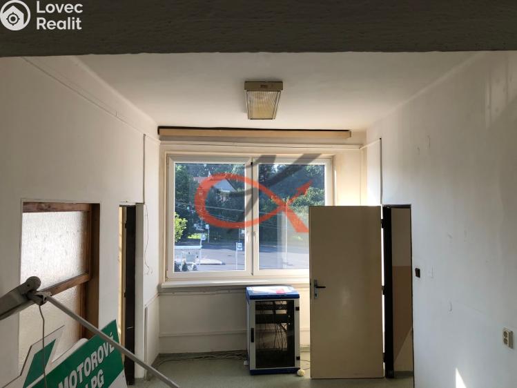 Rent office space Valašské Meziříčí, Zašovská č. 9