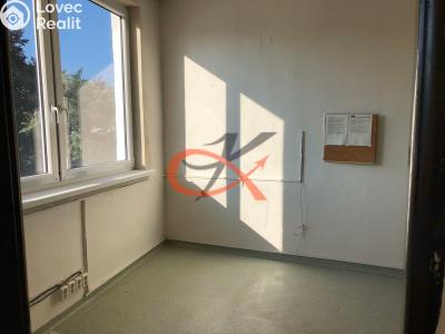 Pronájem kanceláře Valašské Meziříčí, Zašovská č. 10