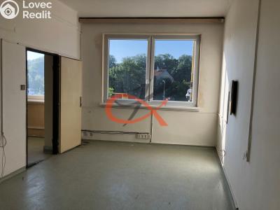 Pronájem kanceláře Valašské Meziříčí, Zašovská č. 12