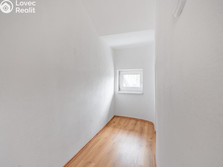 Pronájem bytu 2+1 Břeclav, Mládežnická č. 7