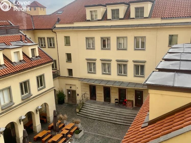 Pronájem bytu 2+KK Praha, Mostecká č. 8