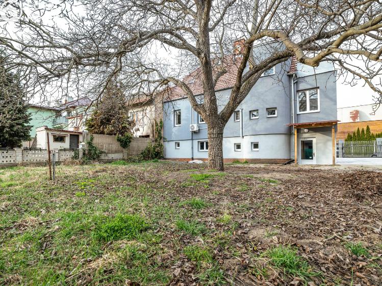 Pronájem bytu 3+KK Břeclav, Mládežnická č. 16