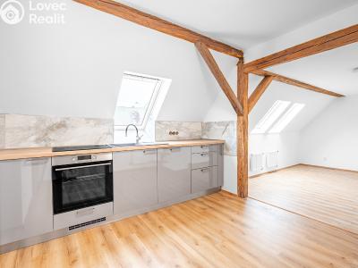 Pronájem bytu 3+KK Břeclav, Mládežnická č. 1