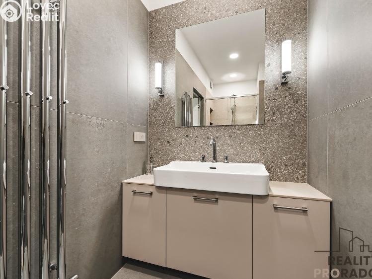 Pronájem bytu 2+KK Praha, Mostecká č. 7