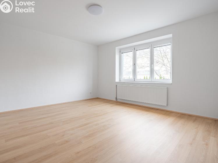 Pronájem bytu 2+1 Břeclav, Mládežnická č. 4