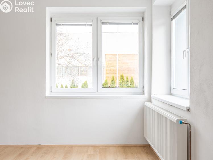 Pronájem bytu 2+1 Břeclav, Mládežnická č. 6