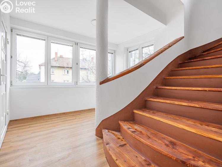 Pronájem bytu 2+1 Břeclav, Mládežnická č. 7