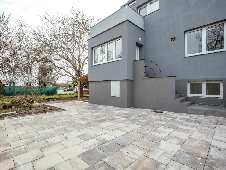 Pronájem bytu 2+1 Břeclav, Mládežnická č. 16