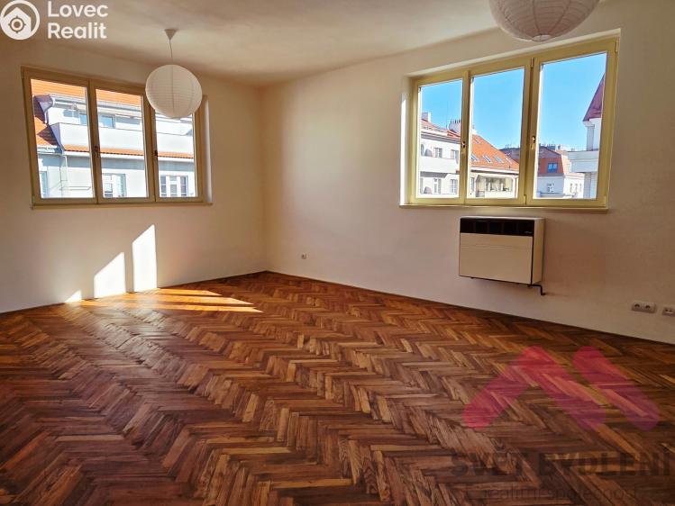 Pronájem bytu 2+1 Praha, Ambrožova č. 2