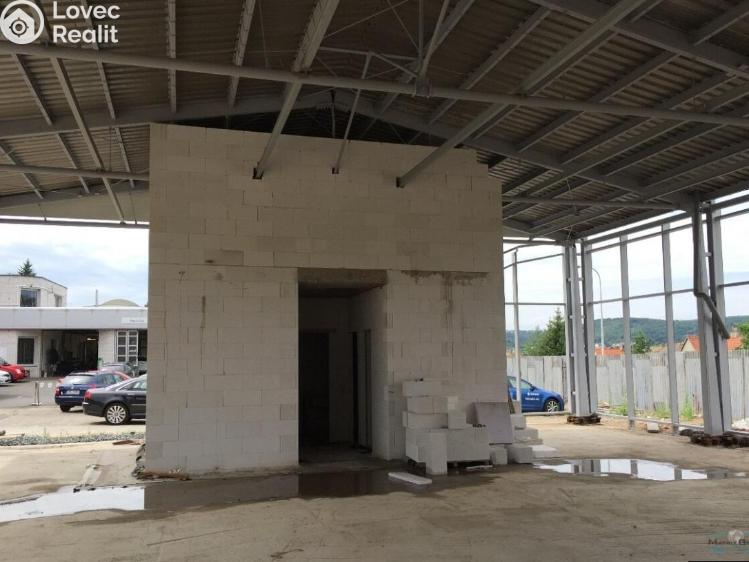 Prodej komerční nemovitosti Praha, K Vltavě č. 7