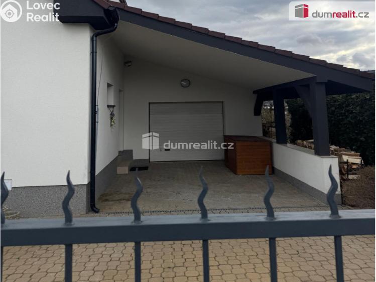 Pronájem garáže Jesenice, Mladíkov č. 3