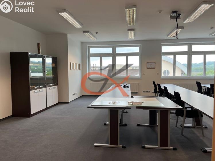 Аренда офисного помещения Zašová č. 5