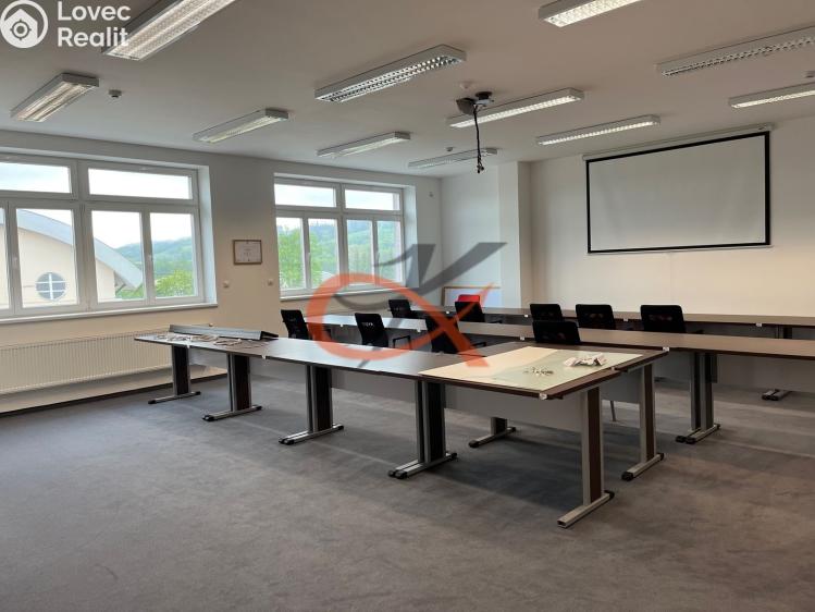 Аренда офисного помещения Zašová č. 6