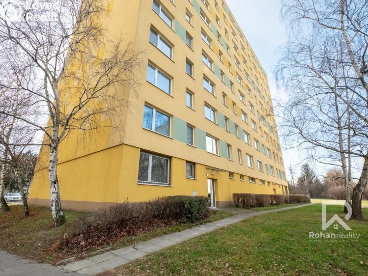 Pronájem bytu 3+1 Praha, Matúškova č. 14