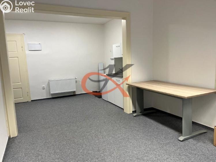 Аренда офисного помещения Valašské Meziříčí, Náměstí č. 6