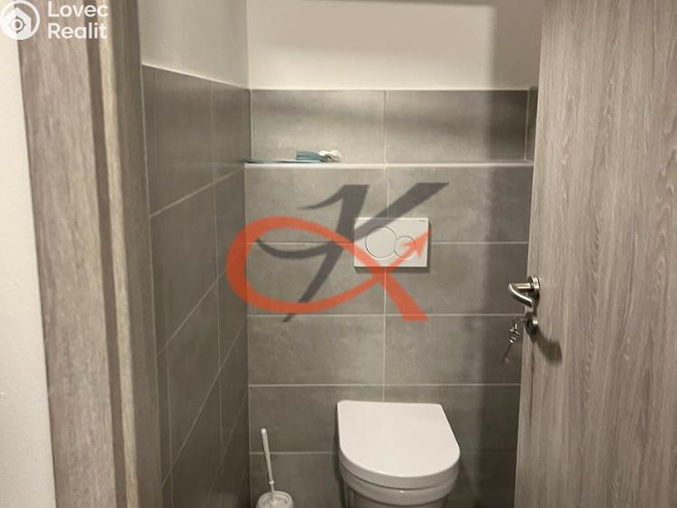 Аренда офисного помещения Valašské Meziříčí, Náměstí č. 12