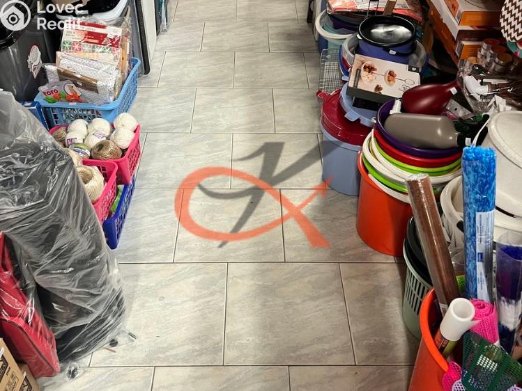 Prodej obchodního prostoru Valašské Meziříčí, Náměstí č. 11